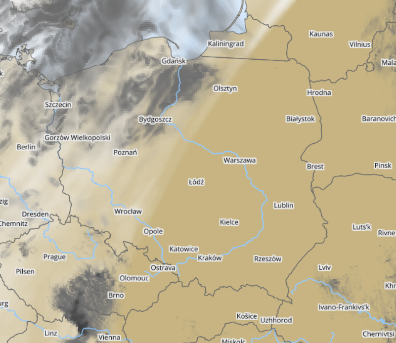 Prognoza zachmurzenia nad Polską w sobotę - model UMPL (15:00)