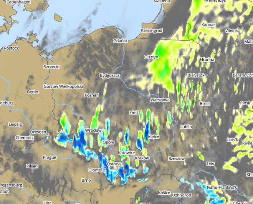 Pogoda: Prognoza opadów w sobotnie popołdunie - model UMPL
